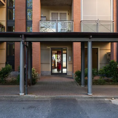Giulia's Dome - Esclusivo Ed Elegante Attico Apartmán Collegno